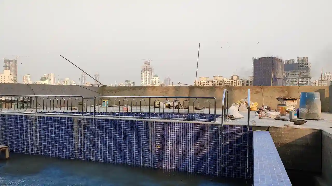 Swimming pool Ladders and Railings at Mumbai Central 1